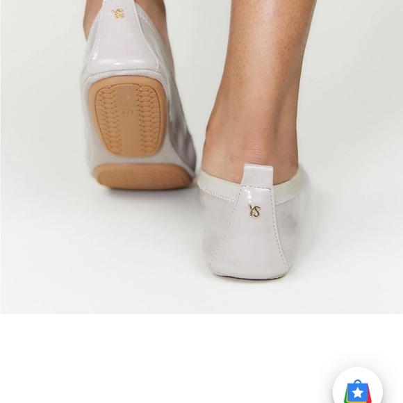 Yosi Samara Foldable Ballet Flat in Simply Taupe Patent Leather - Picture 3 of 13